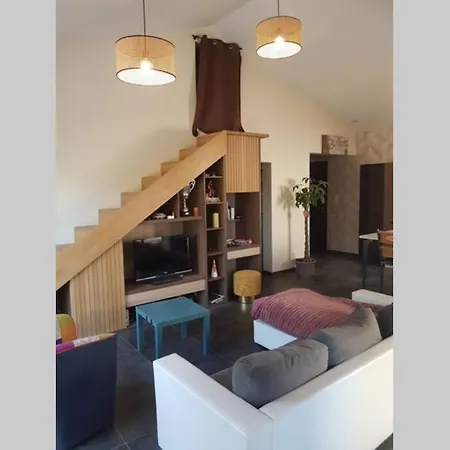 Adrien , Maison De Charme.