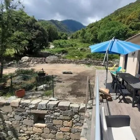 Adrien , Maison De Charme. Дом отдыха *